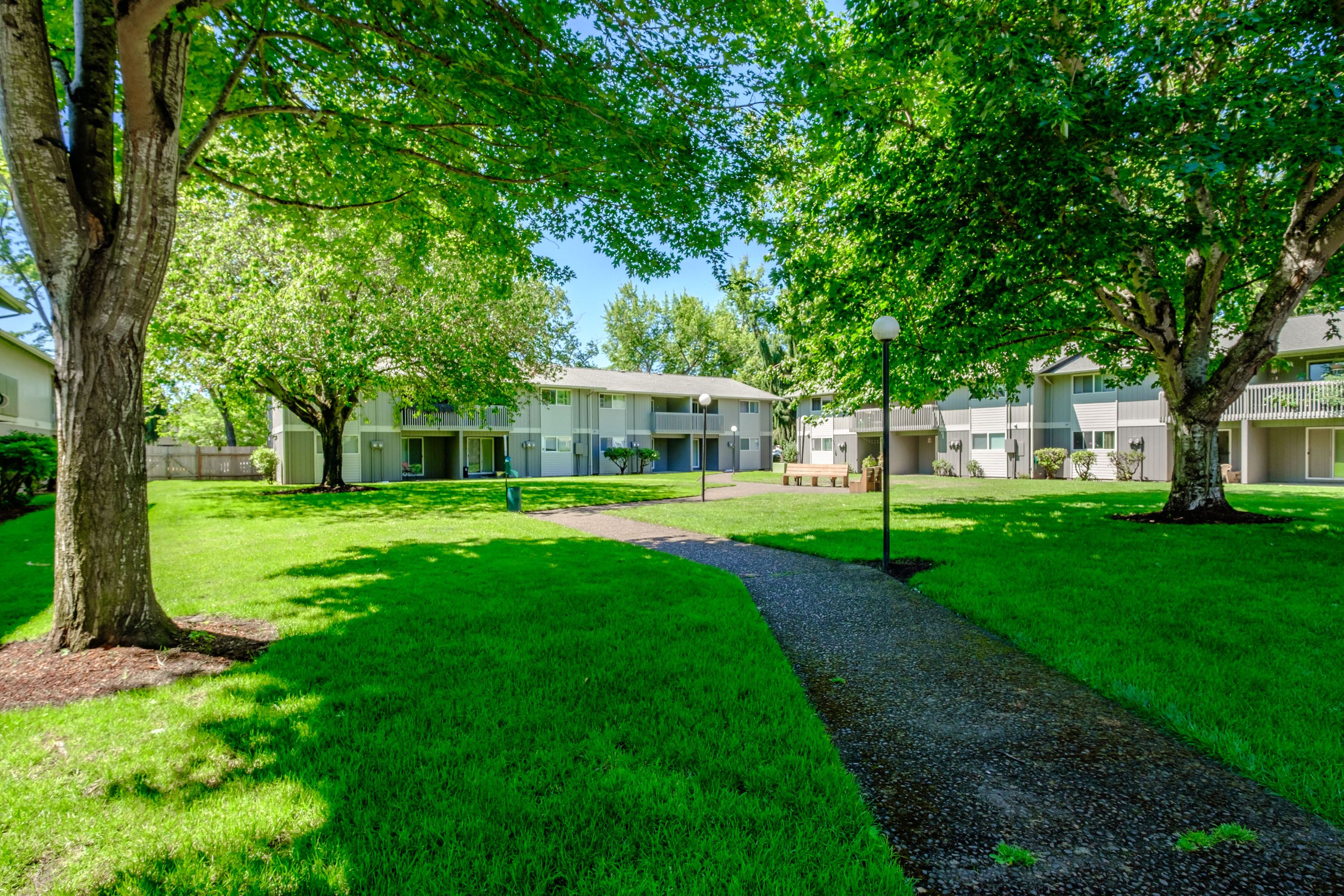 Sequoia Apartments | Springfield, OR